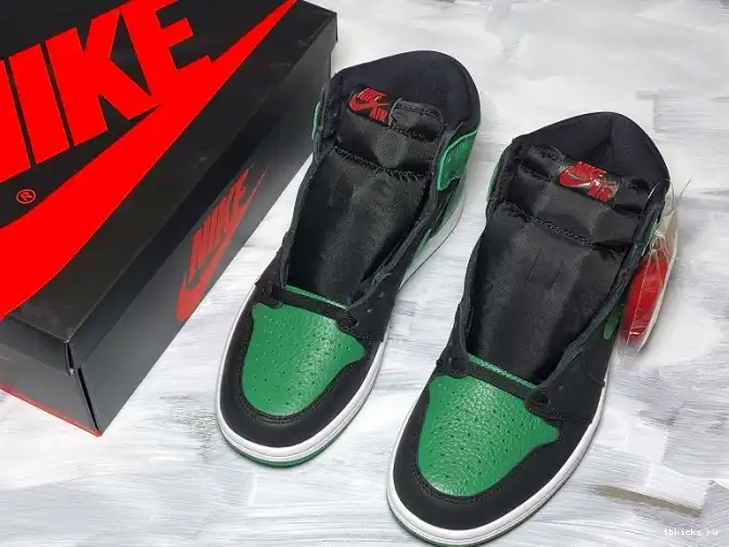 Reps TB High Green Air Pine 1 555088-030 Jordan 0524